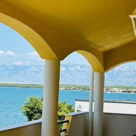 Sea Side Apartman *